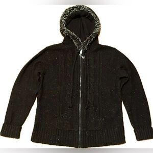 Relativity Full zip hooded sweater. Excellent condition! Size Large